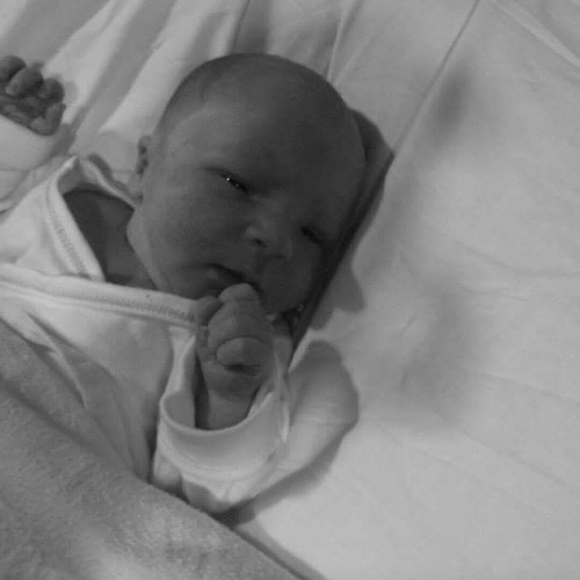 Meet your Posher, Meghan - Picture 1 of 1